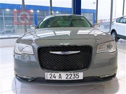 کرایسلەر 300